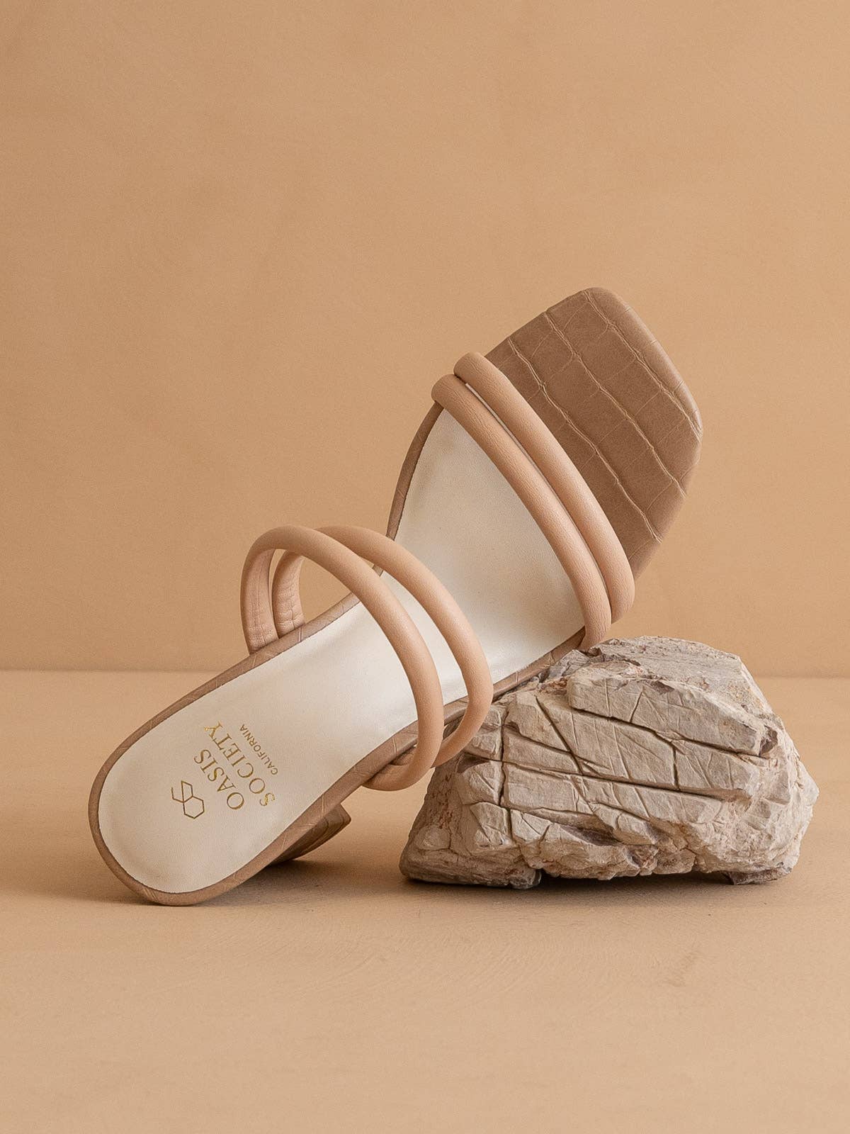 Oasis Society Angela Nude Alligator-Embossed Strappy Block Heel Sandals