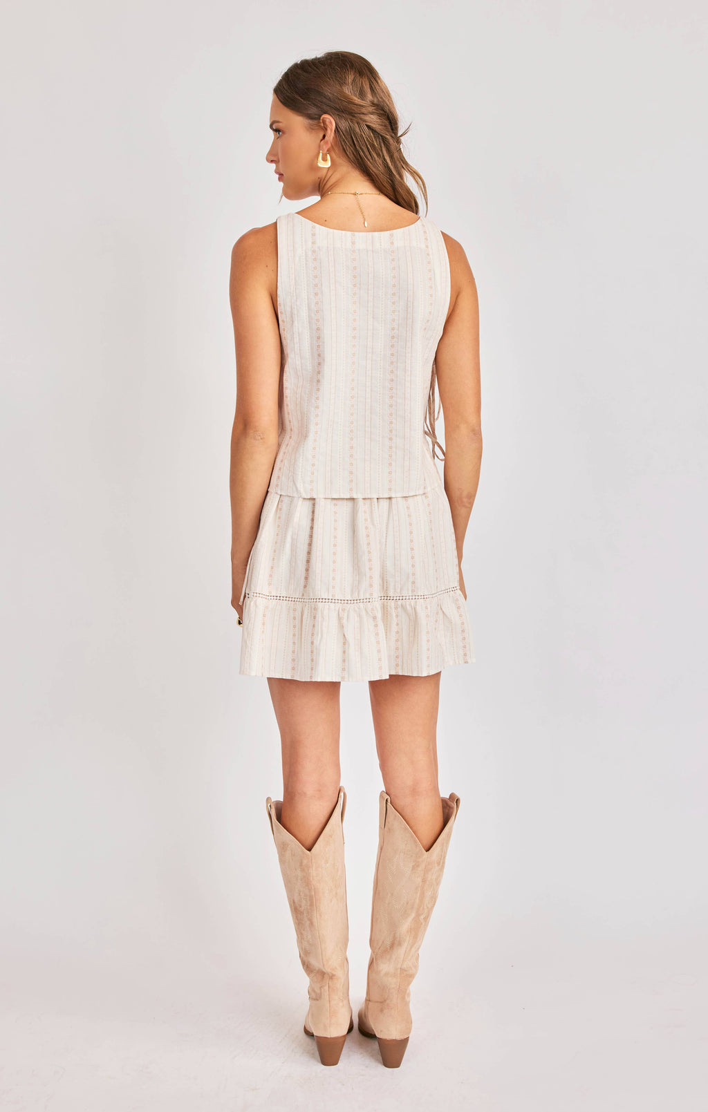 Heartland Side Tie Sleeveless Top: Cream Multi Floral Tank