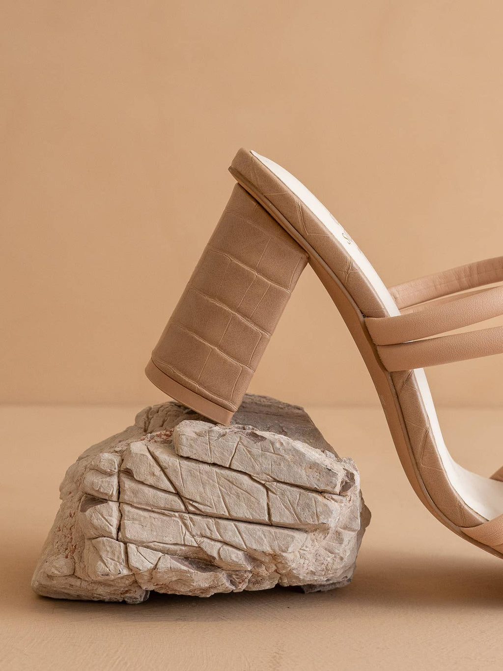 Oasis Society Angela Nude Alligator-Embossed Strappy Block Heel Sandals
