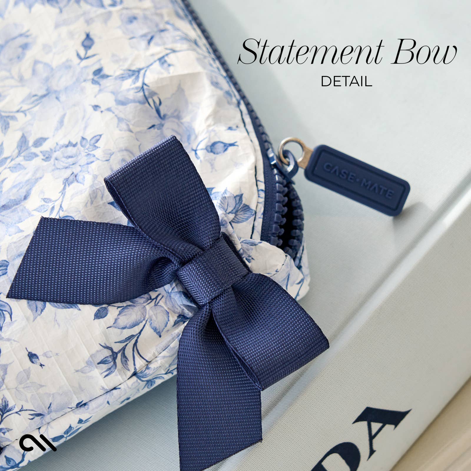 Case-Mate Something Navy Bow Crinkle Makeup Bag