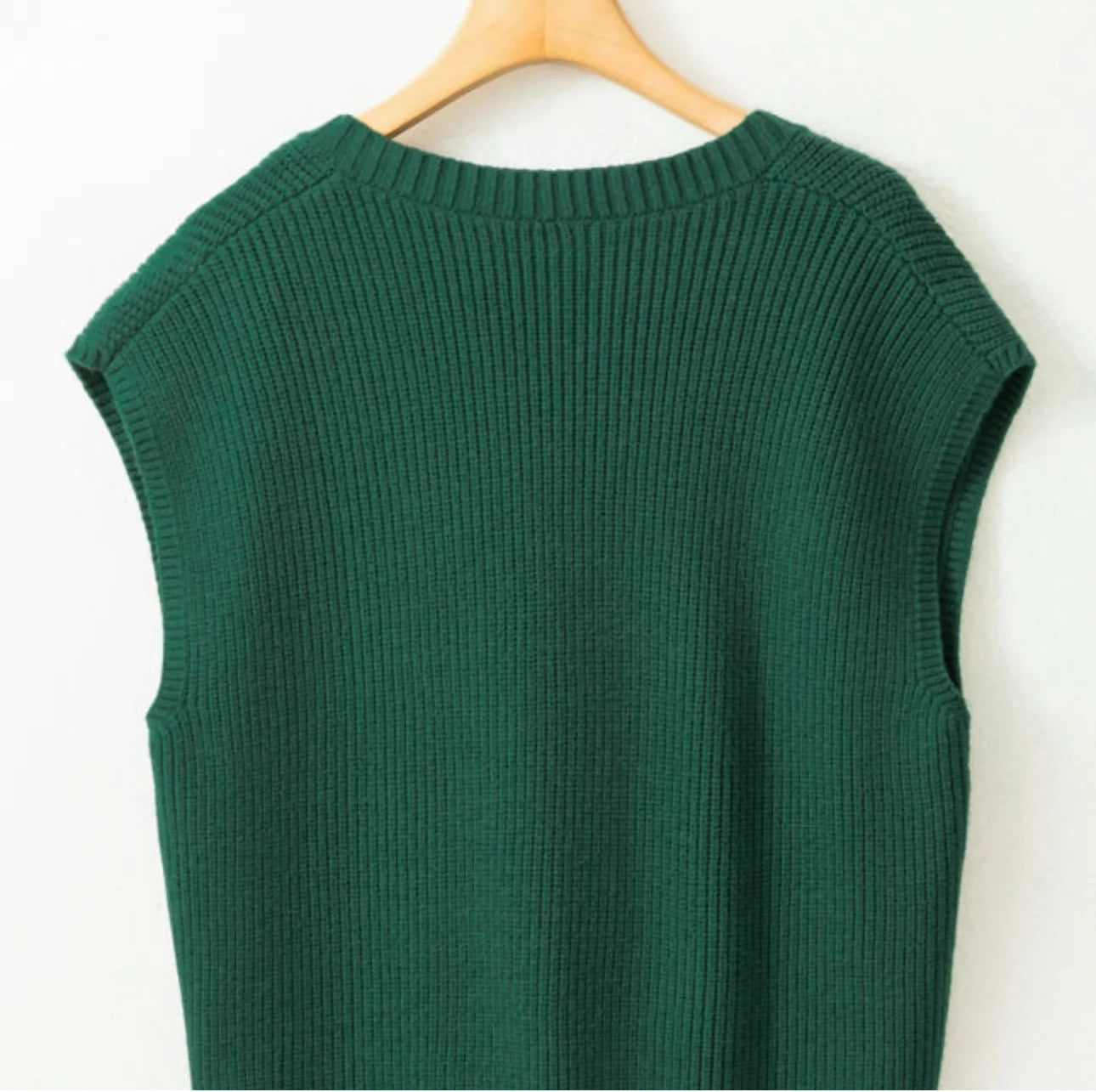 Green V-Neck Pocket Sweater Top | Large