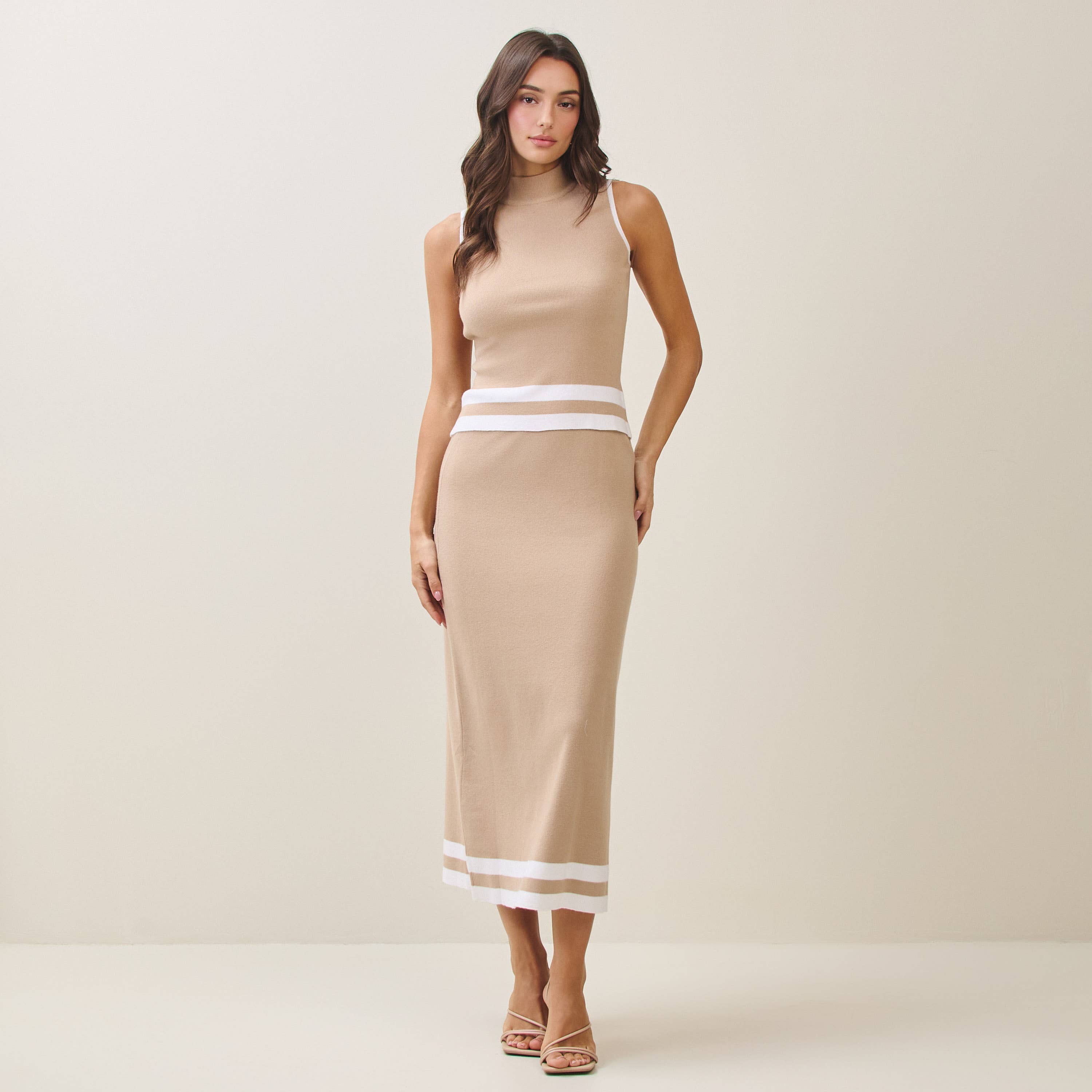 Mockneck knit top & skirt set: Taupe